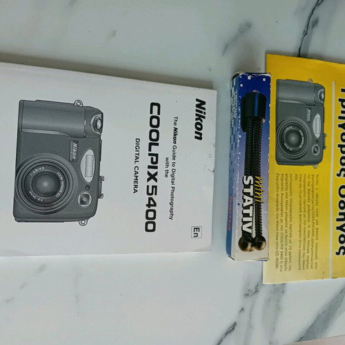Nikon Coolpix 5400 like new