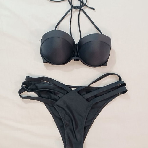 Black strappy push up bikini like new, size large