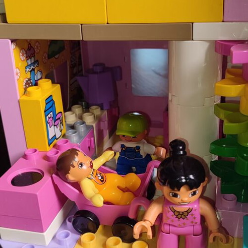 Lego Duplo Flo's Café large construction used, 150+ pieces