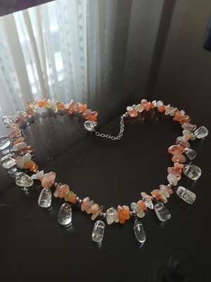 Necklace with semiprecious stones 45 cm like new