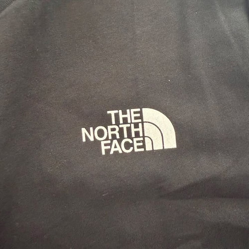 The North Face T-shirt black new, size S