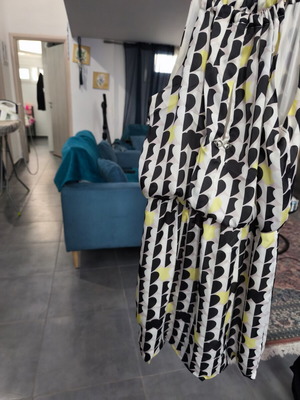 Mini dress like new, white and yellow, size M