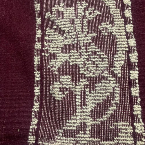 Wool woven half-double blanket burgundy with white details new