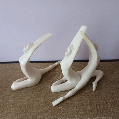 Decorative ballet statues like new, set of 2 pieces