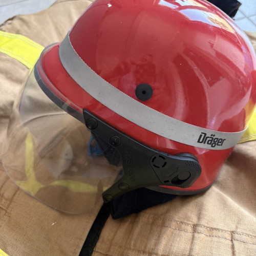 Janesville fireproof suit large and Dräger HPS 4500 helmet