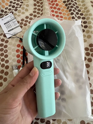 Portable rechargeable fan with speed control