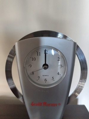 Grand Marnier table clock new collectible swing