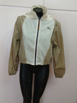 Puma Teen Windbreaker Jacket like new, detachable sleeves, white beige