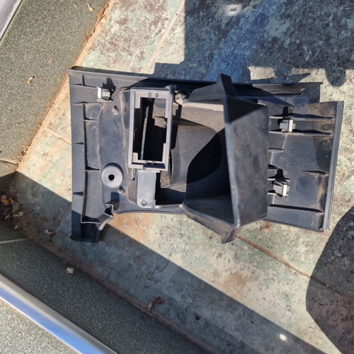 Ford Fiesta MK7 parts used, glovebox, air vents, center console