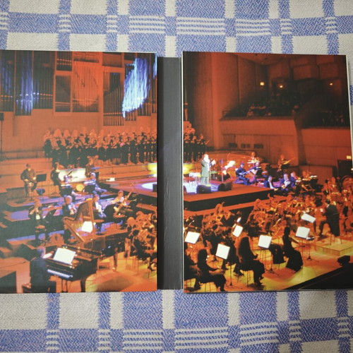 Digipak case used for Giannis Parios To Resital Mias Fonis 2007