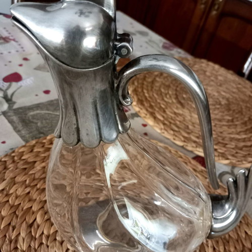 Wine carafe used, old and unique design