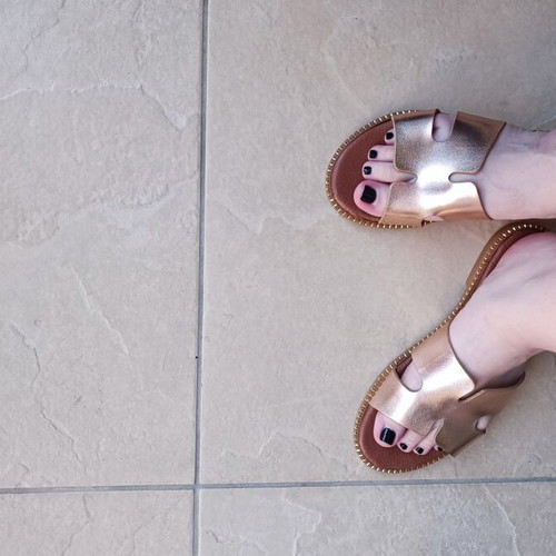 Estil leather sandals like new, size 38, gold color