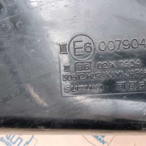 Suzuki Swift 92 electric mirrors used, black plastic
