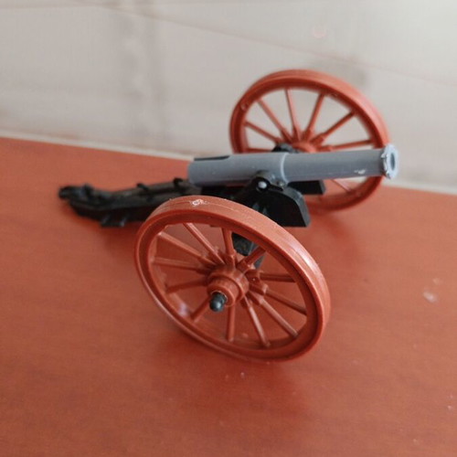 Cannon used, dimensions 15 x 10 x 7 cm