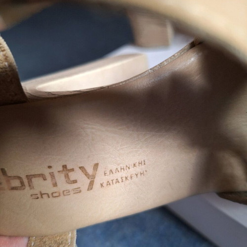 Celebrity platform sandals like new, beige, size 39