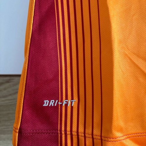 Nike Womens Galatasaray Home Football Shirt like new, season 2014-2015