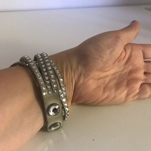 Swarovski women's suede bracelet used with shiny studs gray