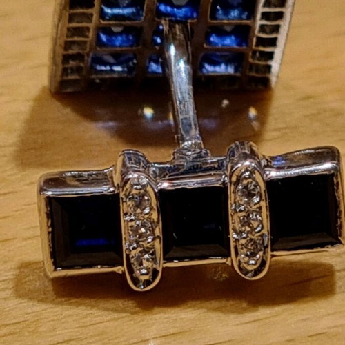 K18 white gold cufflinks with sapphires and brilliant with gemological certificate