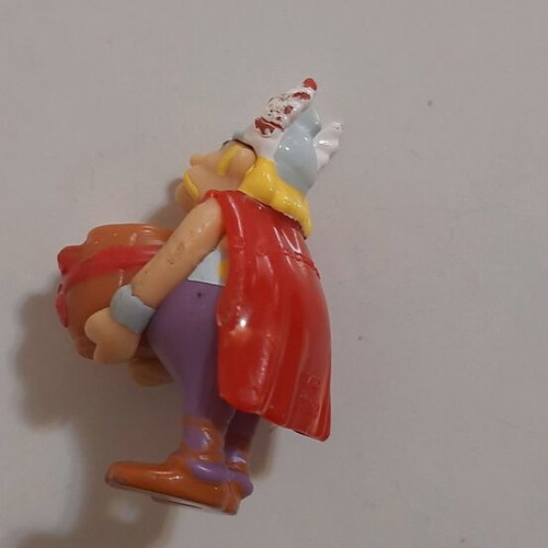 Asterix and Obelix figures set of 4 like new