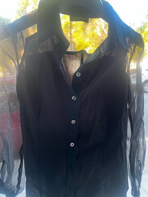 Be You shirt with transparencies like new, black, size S