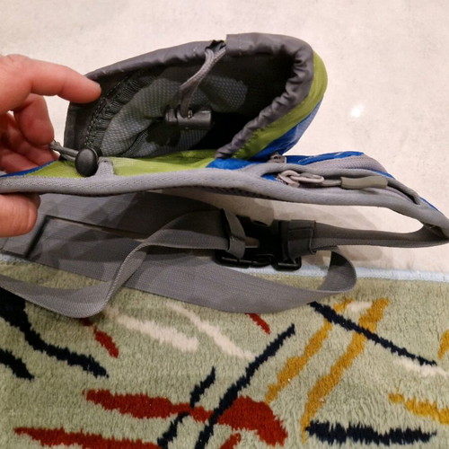 Water and Trail Running Bag like new