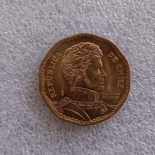 Chile 50 Pesos Coin 2001 used
