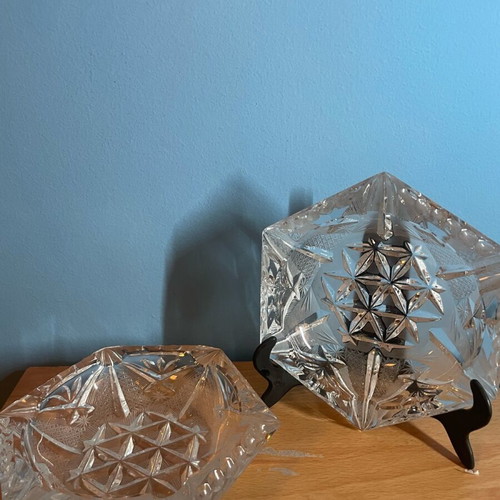 Set of 2 Vintage Crystal Ashtrays like new