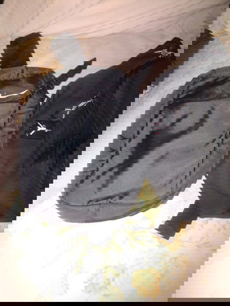 Τσαντάκια Nike και Gordan (μαζί)