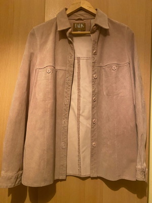 Suede jacket pink like new small