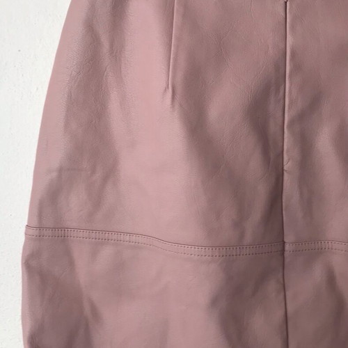 Mini skirt dusty pink polyurethane New Look new size 40