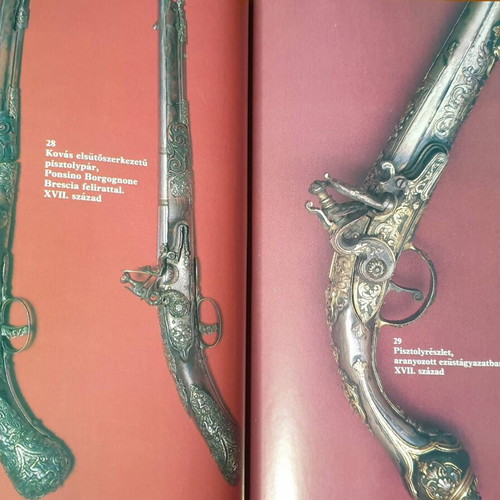 Old Weapons Album used, 290 pages, 1989 edition