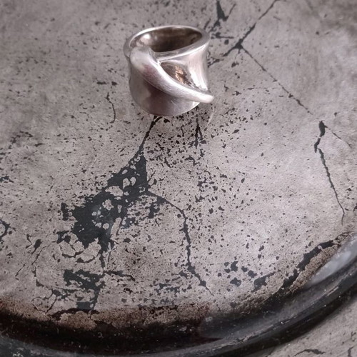 Loisir silver ring excellent condition, 925 silver, size 51-52