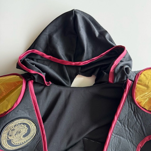 Ninja carnival costume used, size 11-12 years with hood