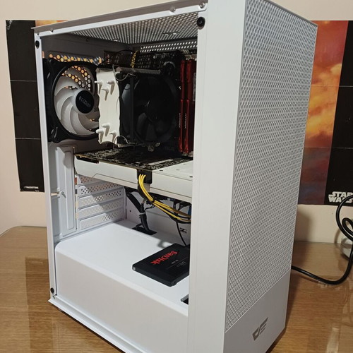 Gaming PC Intel I7 2600K GTX 960 16GB DDR3 SSD+HDD Windows 10 like new