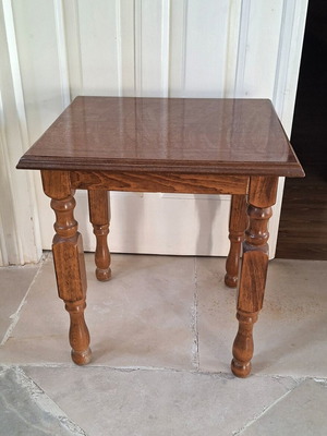 Vintage Solid Wood Side Table like new