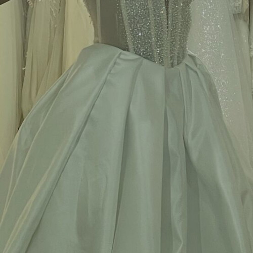 Wedding dress white size S like new