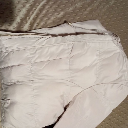 Girls' long beige jacket like new with hood