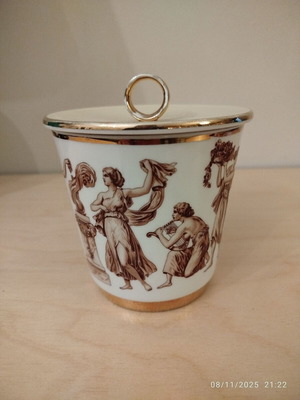 Porcelain fondantière used with Roman vintage 1950 decorations