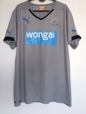 Φανέλα Newcastle United εκτός έδρας 2014-15 μεταχειρισμένη, μέγεθος L