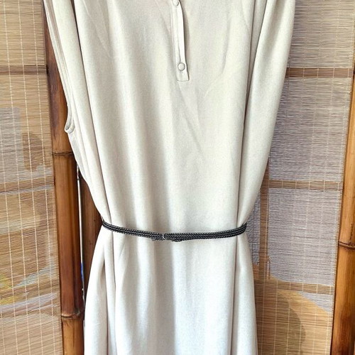 Guess beige dress size M with golden tint like new