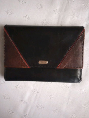 Leather women's wallet used with sewn coin pocket