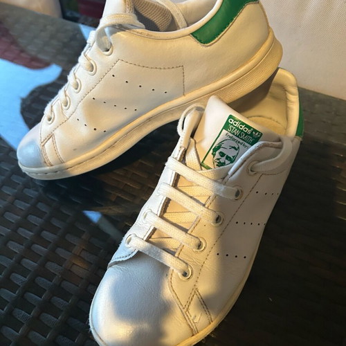 Adidas Stan Smith kids' athletic shoes size 35 used