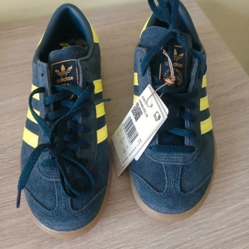 Adidas athletic shoes, size 38, blue