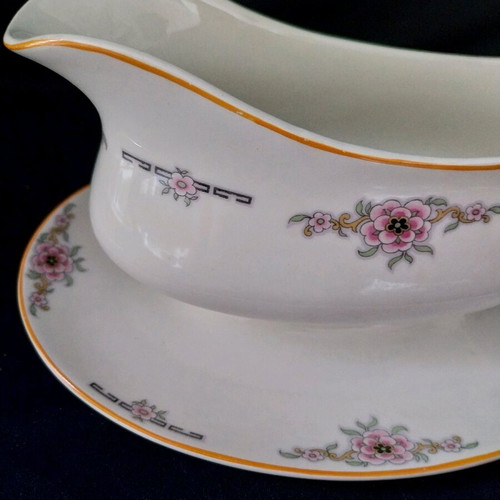 Alfred Meakin England vintage sauceboat