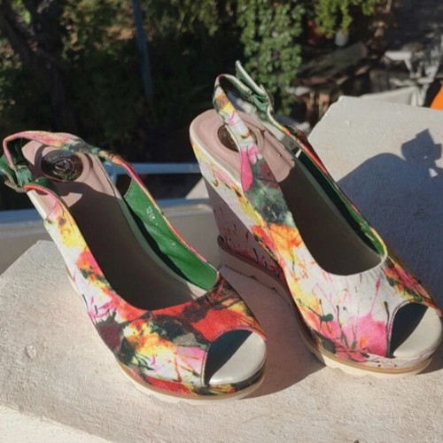 Axel platform shoes colorful, size 36, like new