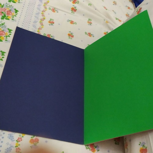 Collage pad B4 with 10 colored sheets, school craft set