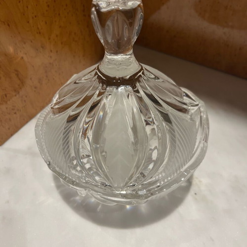 Crystal fondue pot like new with timeless design
