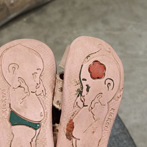 Kickers shoes used
