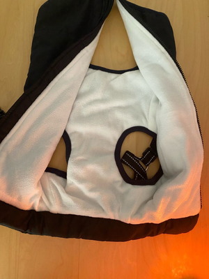 Dog jacket new with fleece lining for 8-15 kg dogs