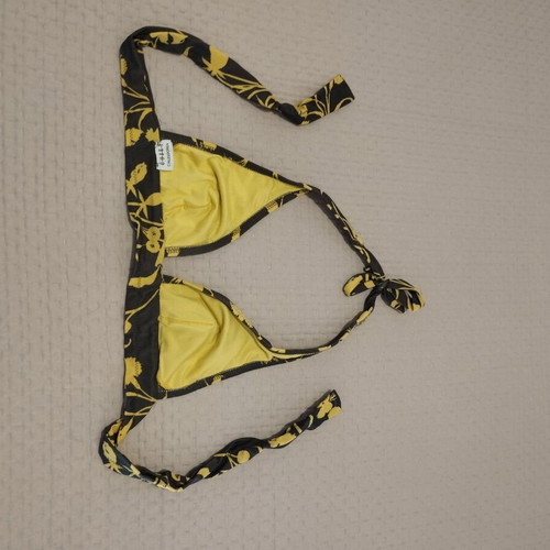 Calzedonia women's bikini top like new, dark brown and yellow